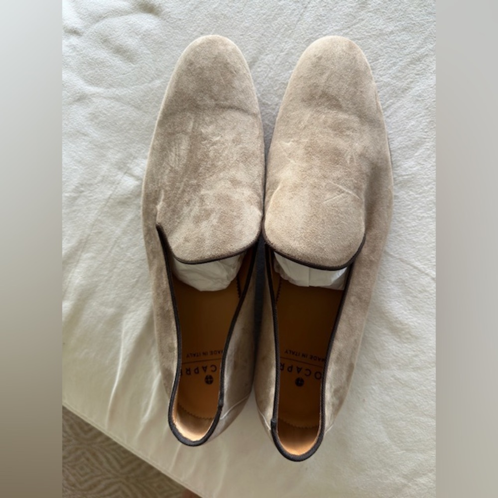 Never worn: men’s suede loafers